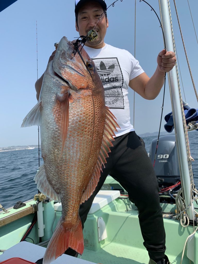 沖磯での陸っぱり専用タイラバ釣りに挑戦！豊富な根魚の釣果を狙う