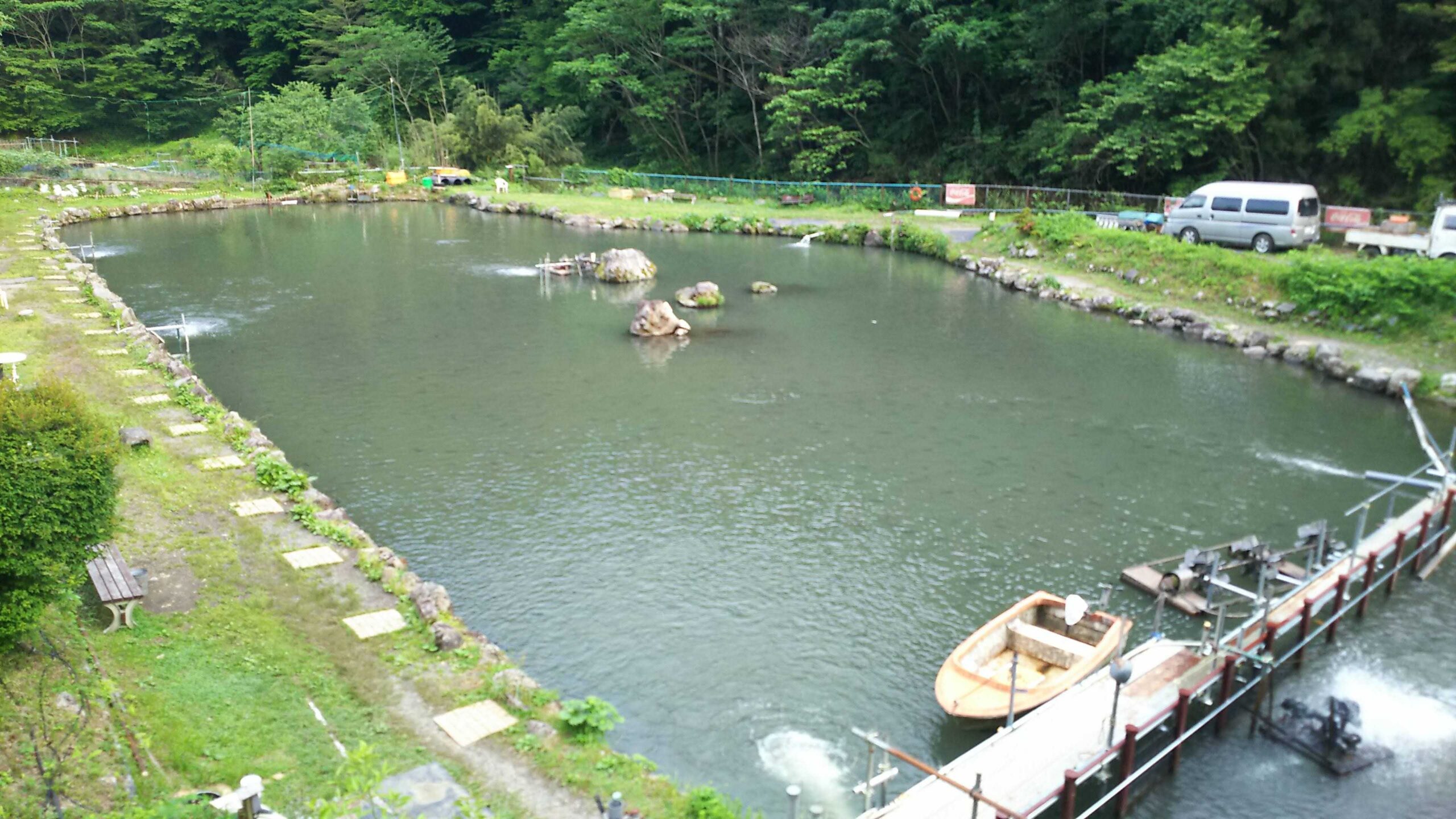 八王子市の人気釣りスポット！親切なスタッフが魅力の浅川国際鱒釣場